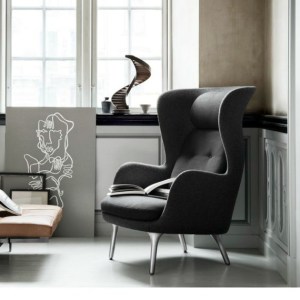 ro chair - black